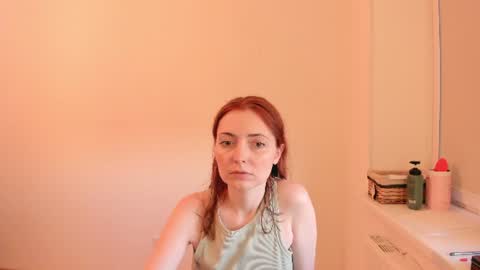 Snapshot of summer_preston chatting on July 2026 07:18:01 PM Summer Preston online show from July 2026 07:18:01 PM