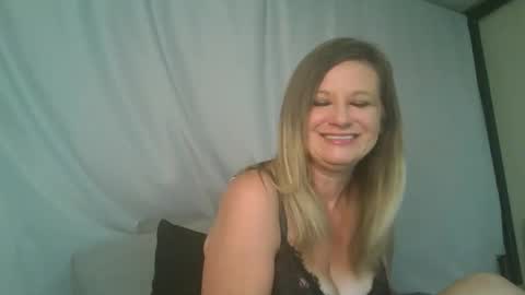 Summerxoxo69 online show from June 2026 12:39:01 PM