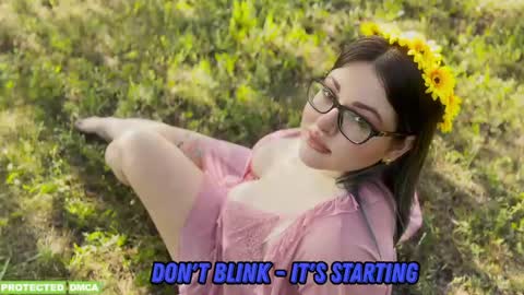 Snapshot of sunflower0907 chatting on April 2026 07:58:01 AM Tina. Im topless model online show from April 2026 07:58:01 AM