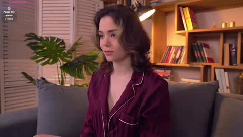 Sunny online show from February 2026 07:26:01 AM