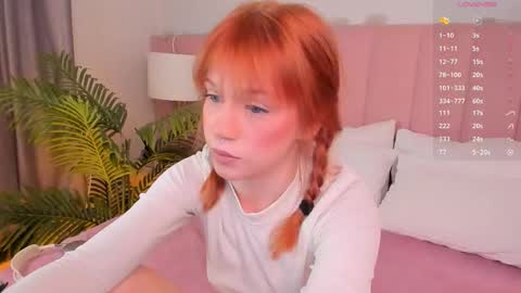 sunrisee_ online show from March 2026 11:53:01 PM