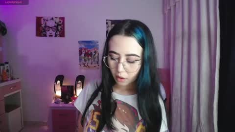 Snapshot of sunset_pienk chatting on May 2026 02:08:02 AM Sunset online show from May 2026 02:08:02 AM