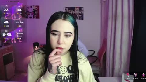 Snapshot of sunset_pienk chatting on July 2026 04:19:01 AM Sunset online show from July 2026 04:19:01 AM