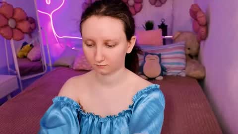 Snapshot of sunshine_blaze chatting on April 2026 05:47:01 AM Alice online show from April 2026 05:47:01 AM
