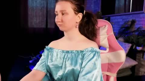 Snapshot of sunshine_blaze chatting on May 2026 01:41:01 PM Alice online show from May 2026 01:41:01 PM