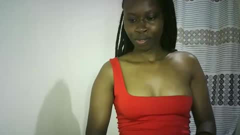 Snapshot of sunshine_g chatting on April 2026 07:18:02 PM Sunshine online show from April 2026 07:18:02 PM
