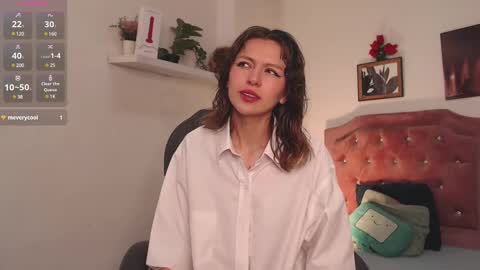 Snapshot of sunshine_gh1 chatting on December 2024 11:50:02 AM Sunshine online show from December 2024 11:50:02 AM