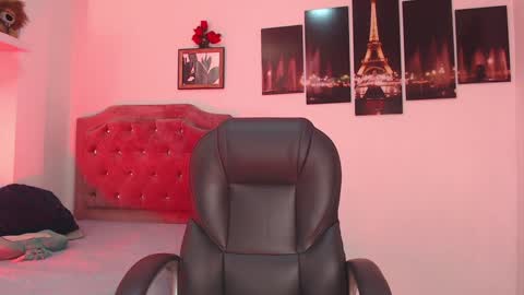 Snapshot of sunshine_gh1 chatting on January 2025 06:27:02 PM Sunshine online show from January 2025 06:27:02 PM