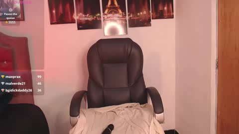 Snapshot of sunshine_gh1 chatting on February 2025 05:39:02 PM Sunshine online show from February 2025 05:39:02 PM