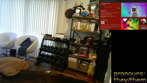 Snapshot of sunshinestreak chatting on April 2026 05:33:01 PM im not actually a man my pronouns are theythem online show from April 2026 05:33:01 PM