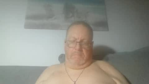 Snapshot of sunspotbaby chatting on June 2026 03:06:02 AM Sunspotbaby online show from June 2026 03:06:02 AM