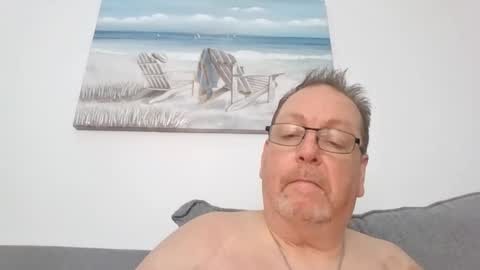 Snapshot of sunspotbaby chatting on July 2026 08:45:01 PM Sunspotbaby online show from July 2026 08:45:01 PM