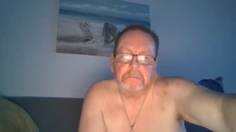 Snapshot of sunspotbaby chatting on July 2026 07:39:01 PM Sunspotbaby online show from July 2026 07:39:01 PM