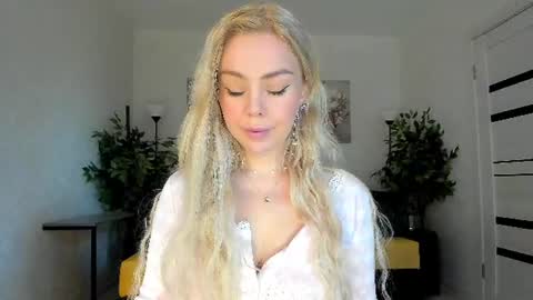 Snapshot of super_peach chatting on July 2026 03:54:02 AM Jenn online show from July 2026 03:54:02 AM