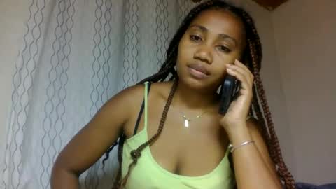 Snapshot of surbelle chatting on June 2026 09:02:01 AM surbelle online show from June 2026 09:02:01 AM