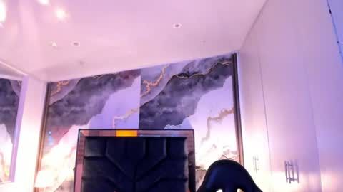 Snapshot of susanvilla chatting on June 2026 12:32:02 AM susanvilla online show from June 2026 12:32:02 AM