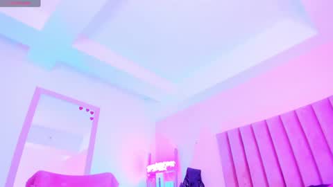 Snapshot of sussan_nicolle1 chatting on January 2025 04:12:01 PM Sussan Nicole online show from January 2025 04:12:01 PM