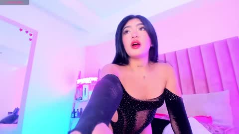 Snapshot of sussan_nicolle1 chatting on January 2025 12:26:02 PM Sussan Nicole online show from January 2025 12:26:02 PM