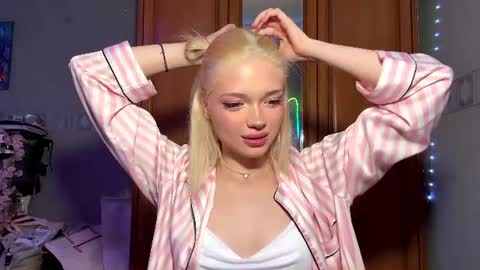 Stacy online show from June 2026 11:25:01 PM