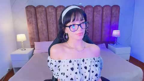 Sweet 1Angel online show from February 2026 04:11:01 AM