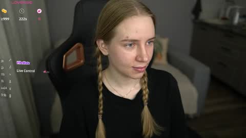 Michelle online show from May 2026 05:51:01 PM