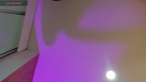 Snapshot of sweet__vanessa1 chatting on July 2026 11:18:01 PM Vanessa online show from July 2026 11:18:01 PM