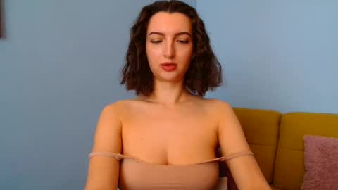 Miranda online show from September 2025 07:07:01 AM