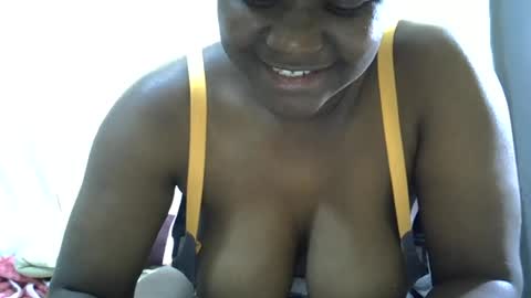 Snapshot of sweet_bellah66 chatting on June 2026 12:44:02 PM Bellah online show from June 2026 12:44:02 PM