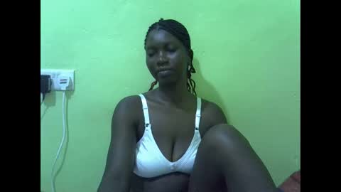 sweet_cherie1 online show from April 2026 06:34:01 PM