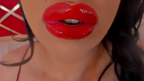 sweet_eliizabeth online show from July 2026 01:03:01 PM