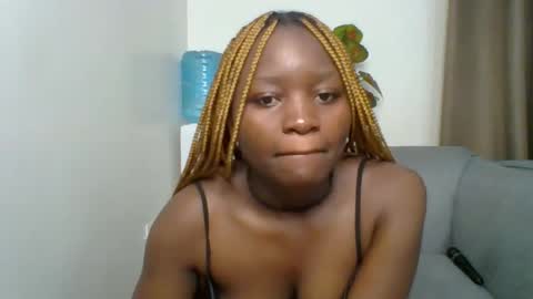 Snapshot of sweet_jenica chatting on May 2026 05:14:02 AM ESTHER NEEMA online show from May 2026 05:14:02 AM