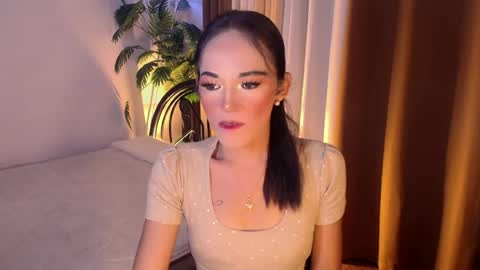 Snapshot of sweet_marry143 chatting on July 2026 01:19:02 AM marry online show from July 2026 01:19:02 AM