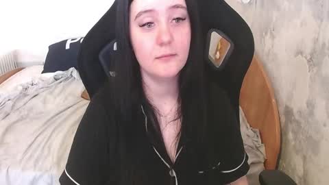 sweet_my_dream online show from April 2026 11:00:02 AM