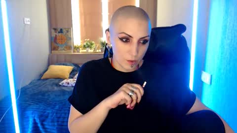 sweet_n_strong online show from March 2026 12:11:01 PM