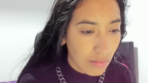 Nhaomy online show from January 2026 01:16:02 PM