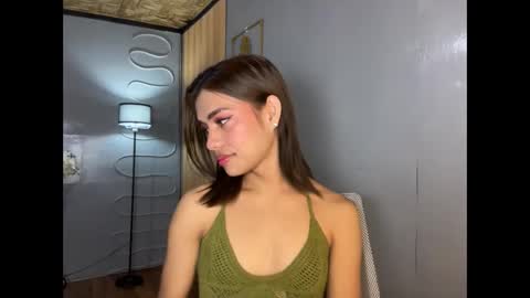 sweet_nikki03 online show from May 2026 09:09:02 PM