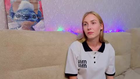 sweet_pixie__ online show from July 2026 10:20:01 AM