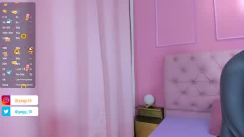 Snapshot of sweet_starxx chatting on June 2026 09:28:02 PM Yeileen online show from June 2026 09:28:02 PM