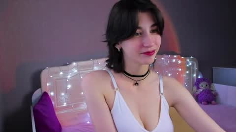 Snapshot of sweet_vanillopa chatting on July 2026 01:10:02 AM Carolina Lu online show from July 2026 01:10:02 AM