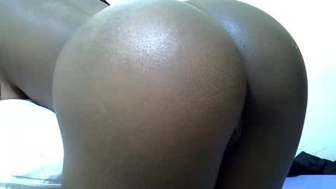 Princess vee online show from June 2026 12:04:01 AM