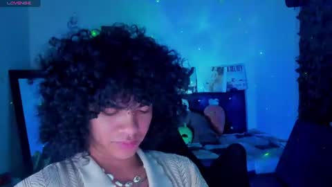 Steven independent model online show from July 2026 05:04:02 PM