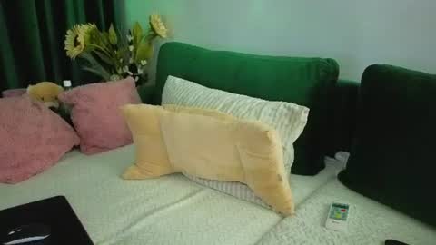 Snapshot of sweetania_ chatting on June 2026 07:58:02 PM Ania online show from June 2026 07:58:02 PM