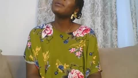 Snapshot of sweetdarkskin chatting on June 2026 11:58:02 AM CLARIS online show from June 2026 11:58:02 AM