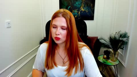 sweetdaylight online show from May 2026 07:32:02 PM