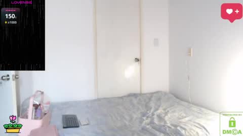         online show from April 2026 05:26:01 PM