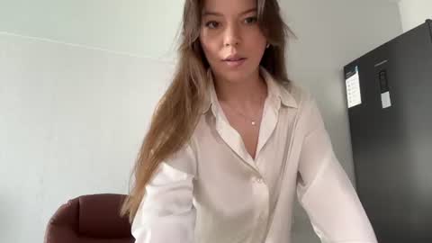 Snapshot of sweetdreamvic chatting on June 2026 12:30:02 PM Vicktorious online show from June 2026 12:30:02 PM