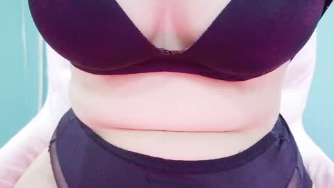 sweetie_bae99 online show from May 2026 04:35:02 PM