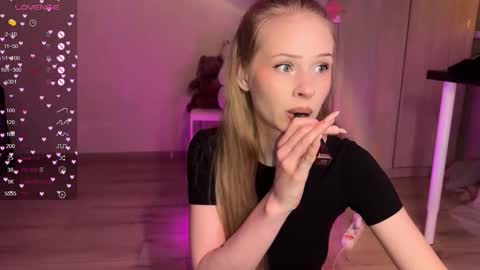 sweetie Lisa3 online show from February 2026 07:18:01 PM