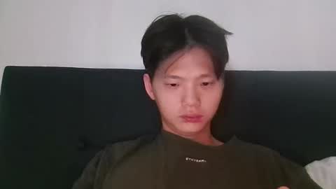 Snapshot of sweetiepuppy421 chatting on March 2026 01:40:02 AM sweetiepuppy421 online show from March 2026 01:40:02 AM