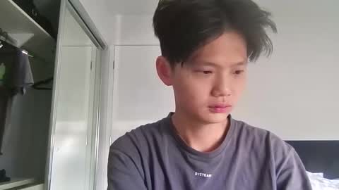 Snapshot of sweetiepuppy421 chatting on March 2026 11:22:02 PM sweetiepuppy421 online show from March 2026 11:22:02 PM